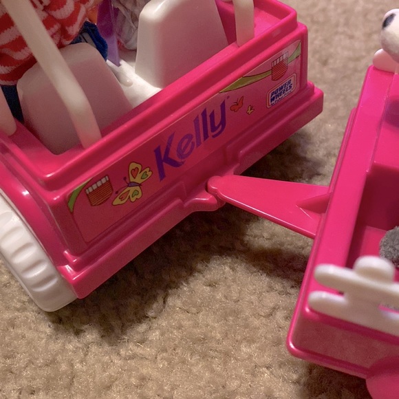 Vintage Barbie Power Wheels Fisher Price Pink Jeep Tommy Doll Twins + Dogs Wagon - Picture 6 of 15